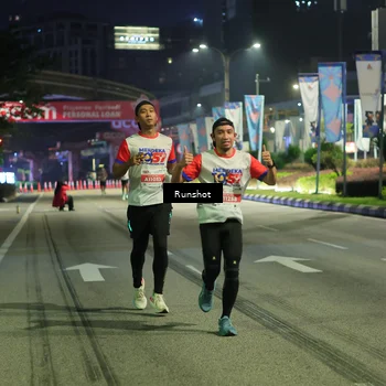 Runner Photo 4966223