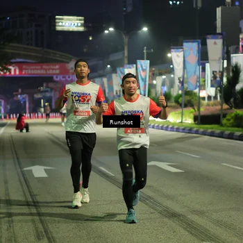 Runner Photo 4966228