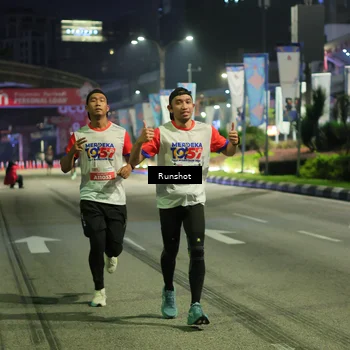 Runner Photo 4966231