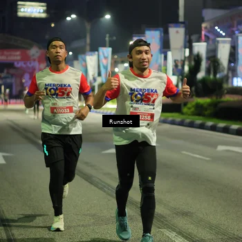 Runner Photo 4966249