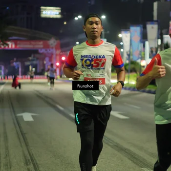 Runner Photo 4966251