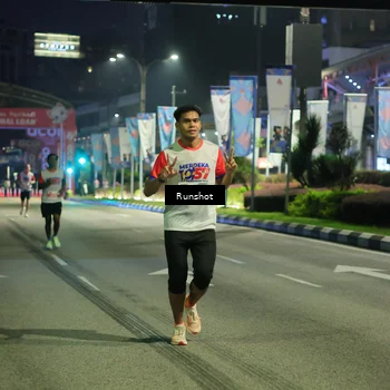 Runner Photo 4966271