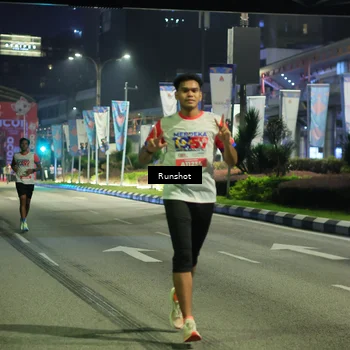 Runner Photo 4966281