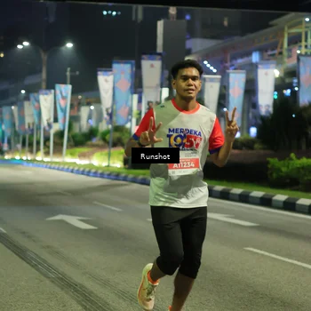 Runner Photo 4966294