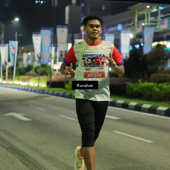 Runner Photo 4966305