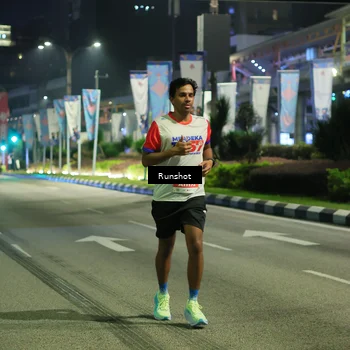 Runner Photo 4966312