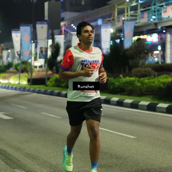 Runner Photo 4966325