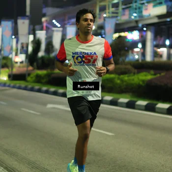 Runner Photo 4966331