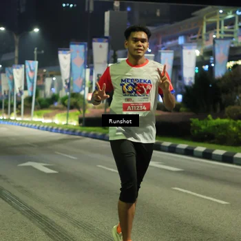Runner Photo 4966348