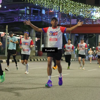 Runner Photo 4966368