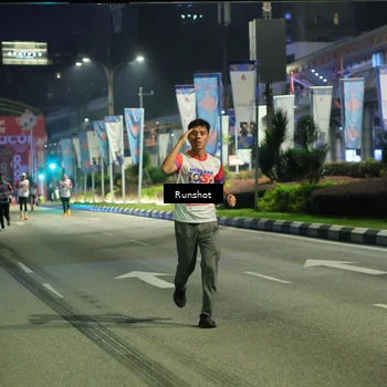 Runner Photo 4966376