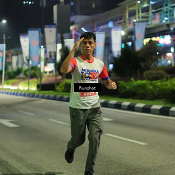 Runner Photo 4966402
