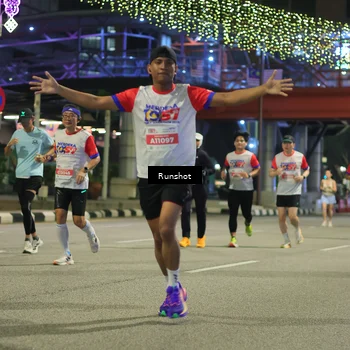 Runner Photo 4966407