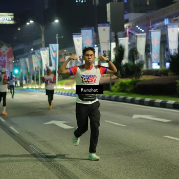 Runner Photo 4966433