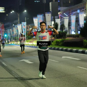 Runner Photo 4966439