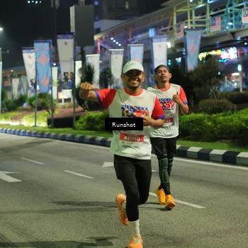Runner Photo 4966492