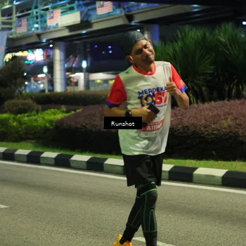 Runner Photo 4966502