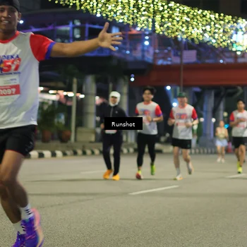 Runner Photo 4966506