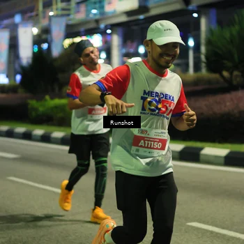 Runner Photo 4966513