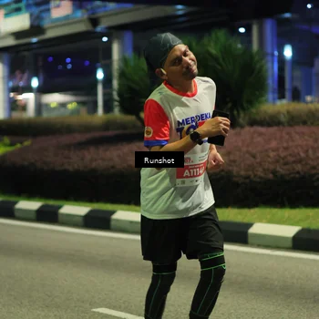 Runner Photo 4966514