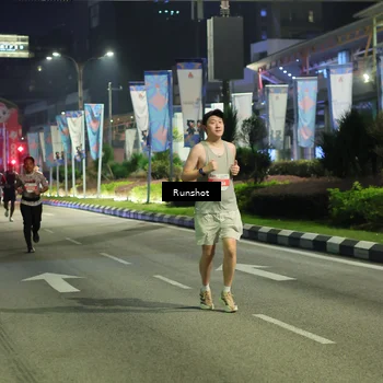 Runner Photo 4966649