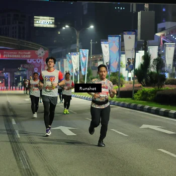 Runner Photo 4966663