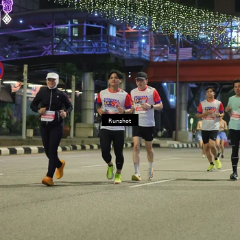Runner Photo 4966707