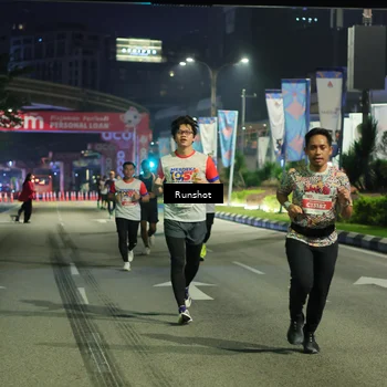 Runner Photo 4966711