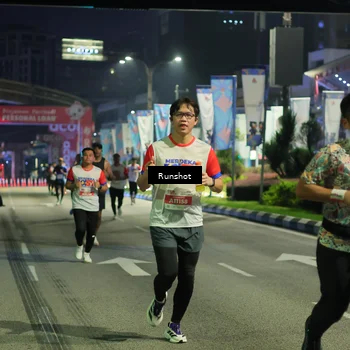 Runner Photo 4966728