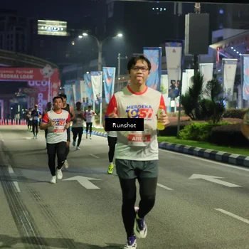 Runner Photo 4966748