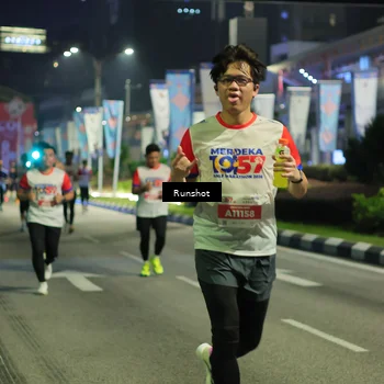 Runner Photo 4966771