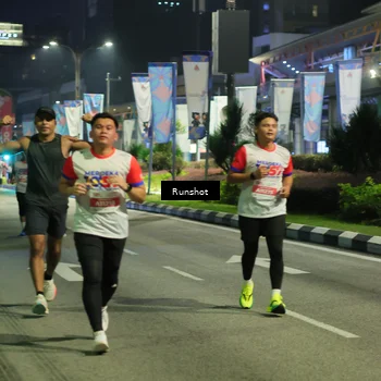 Runner Photo 4966799
