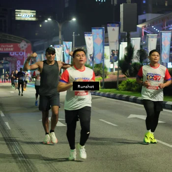 Runner Photo 4966811