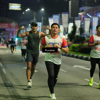 Runner Photo 4966826