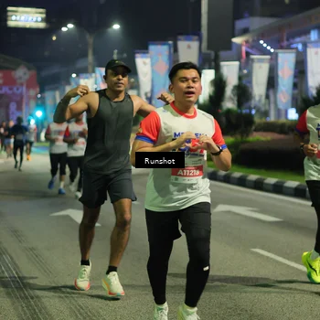 Runner Photo 4966855
