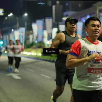 Runner Photo 4966886