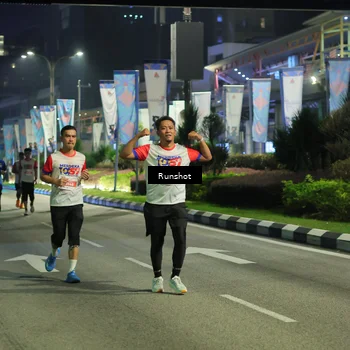 Runner Photo 4966947