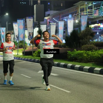 Runner Photo 4966973