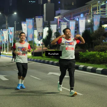 Runner Photo 4966983