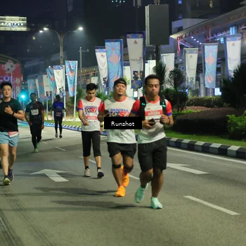 Runner Photo 4967093