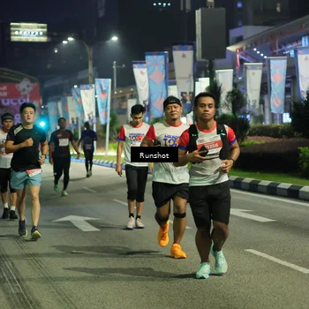 Runner Photo 4967098