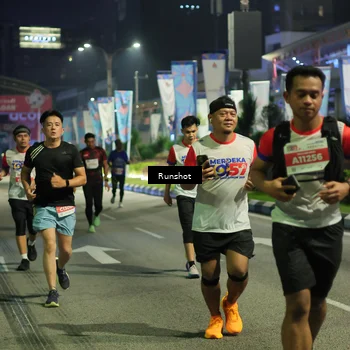 Runner Photo 4967121
