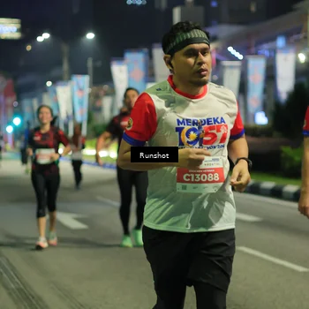Runner Photo 4967235