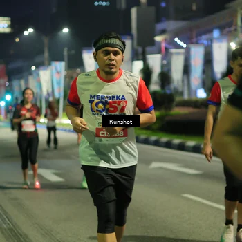 Runner Photo 4967236