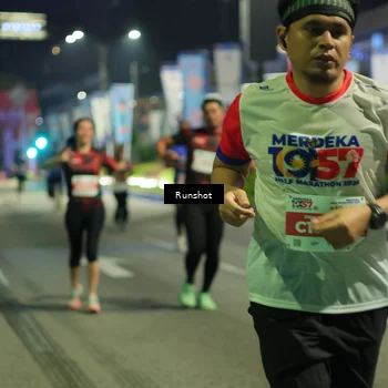 Runner Photo 4967248