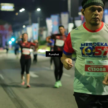 Runner Photo 4967257