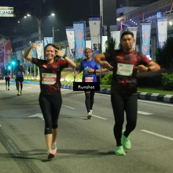 Runner Photo 4967294