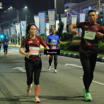 Runner Photo 4967324