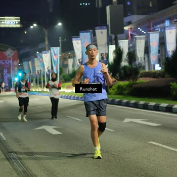 Runner Photo 4967372