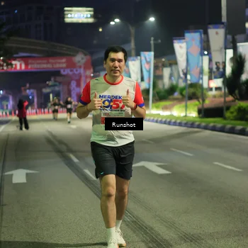 Runner Photo 4967471